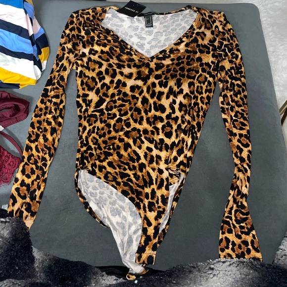 Forever 21 Long-Sleeve Bodysuit, Cheetah - Picture 1 of 1